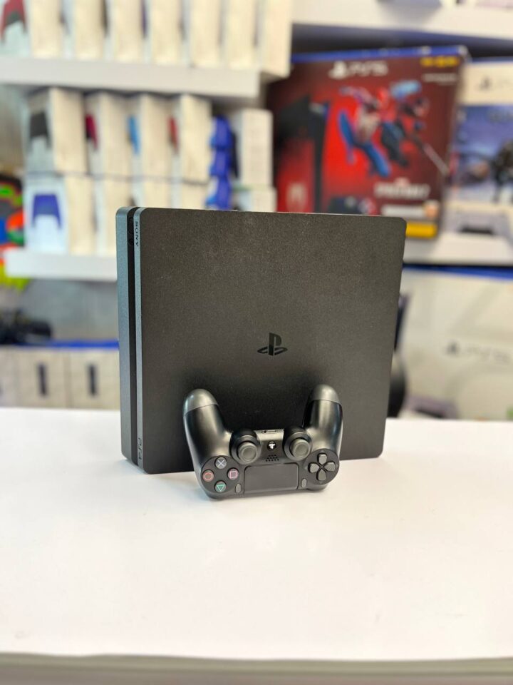 خرید PS4 SLIM