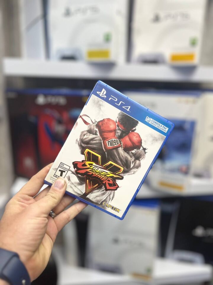 خرید بازی Street Fighter V برای ps4