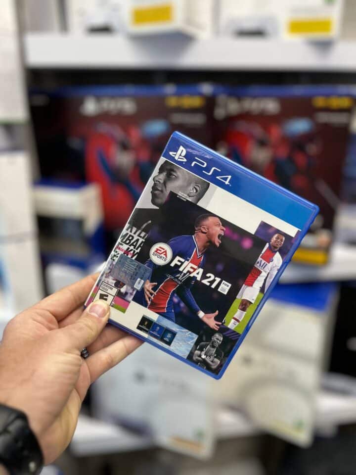 FIFA 21