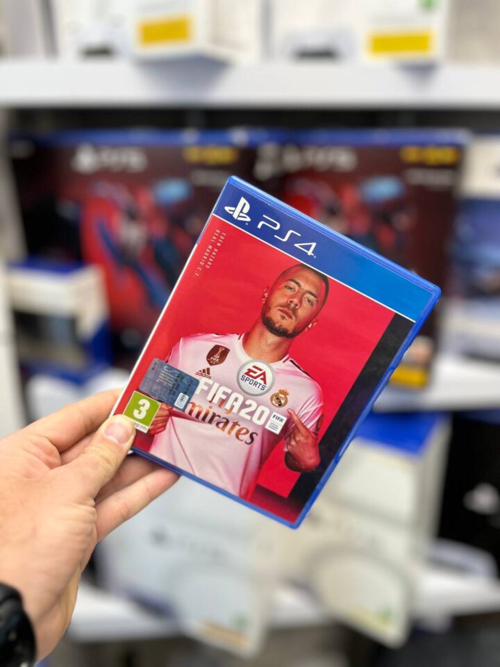 خرید بازی FIFA 20 برای PS4