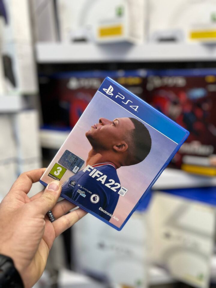 خرید بازی Fifa 2022 برای PS4